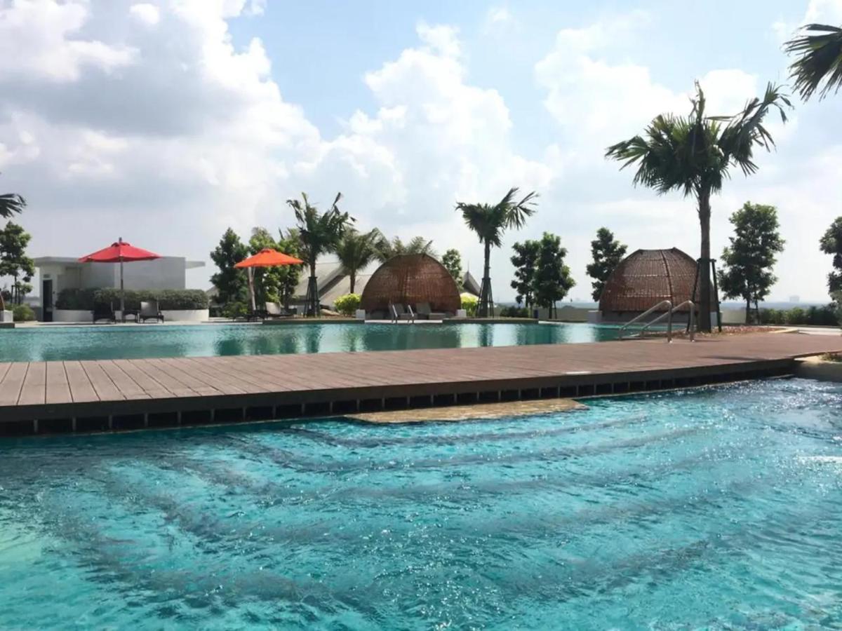 Almas Suite Puteri Harbour-T- Legoland-JB新山- SG新加坡 努沙再也 外观 照片